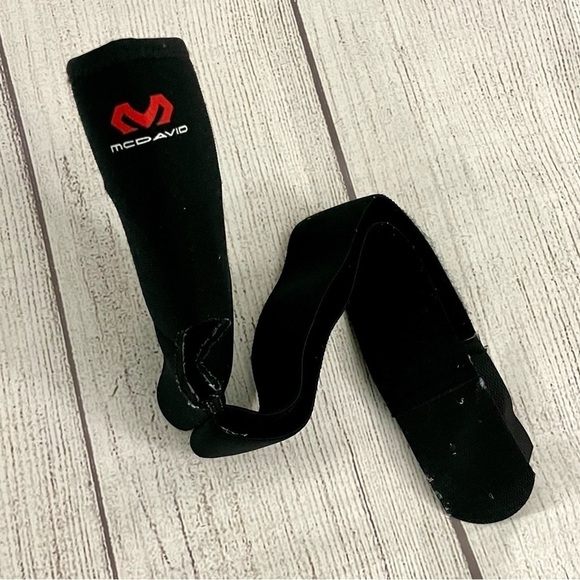 MCDAVID Ankle Support Wrap With Strap Size Small - Picture 3 of 10